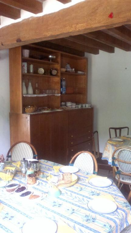 Casa Dell' Abbondanza B&B Agriturismo Vigoleno Bagian luar foto